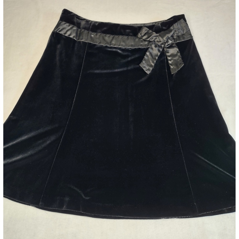 CLUES Collection Dressy Black Mini Skirt Knee Length Womens 12 Bow Accent Velvet